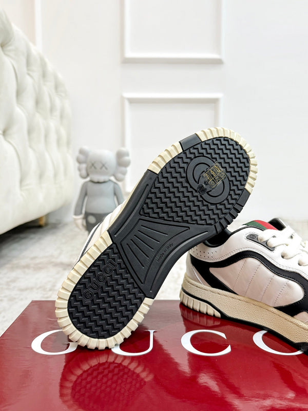 Sneaker GG Re-Web da uomo in pelle di vitello bianca e nera 534247