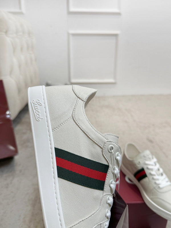 GG Stretch Low-Top Trainers White Leather 824427