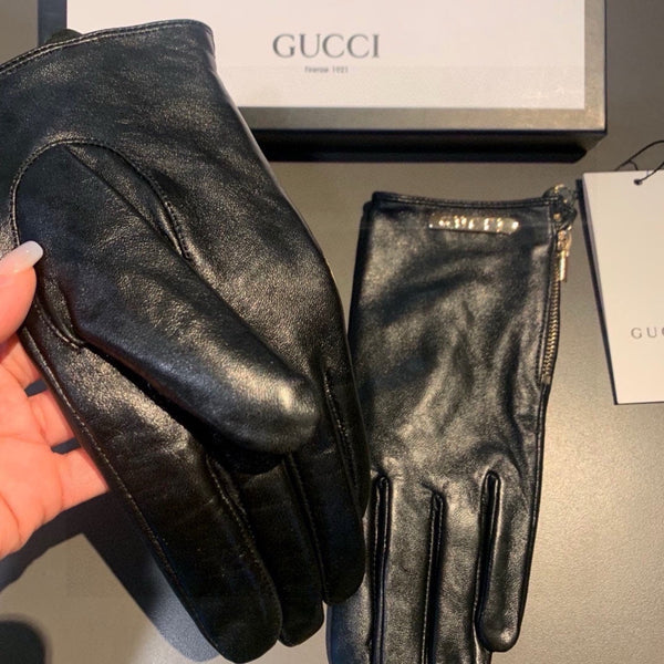 TOUCHSCREEN GLOVES WITH SIDE ZIPPER IN BLACK LAMBSKIN 456311
