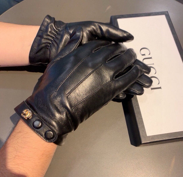 GLOVES WITH DOUBLE BUTTONS IN BLACK LAMBSKIN AND FLEECE LINING 465013