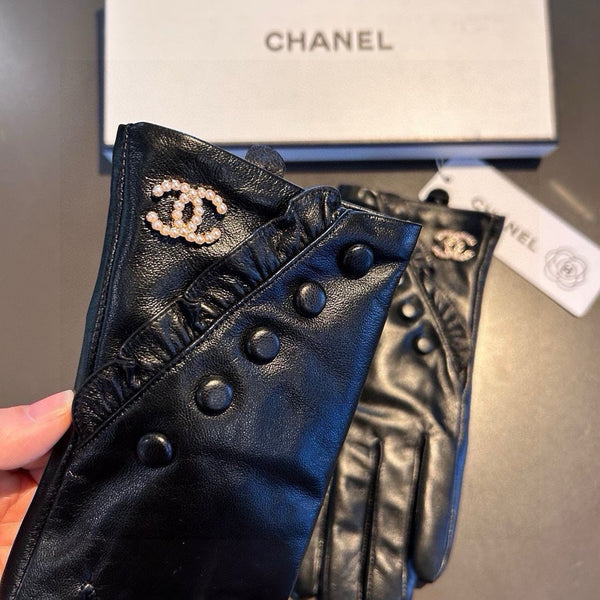 GLOVES IN BLACK LAMBSKIN 466772