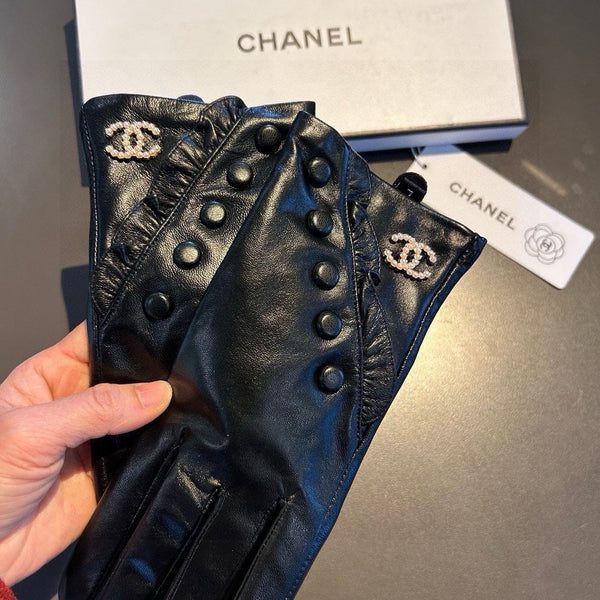 GLOVES IN BLACK LAMBSKIN 466772
