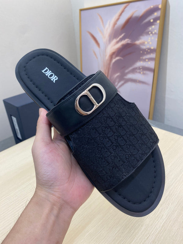 CD SYMBOL SLIDE CUT SANDAL BLACK JACQUARD