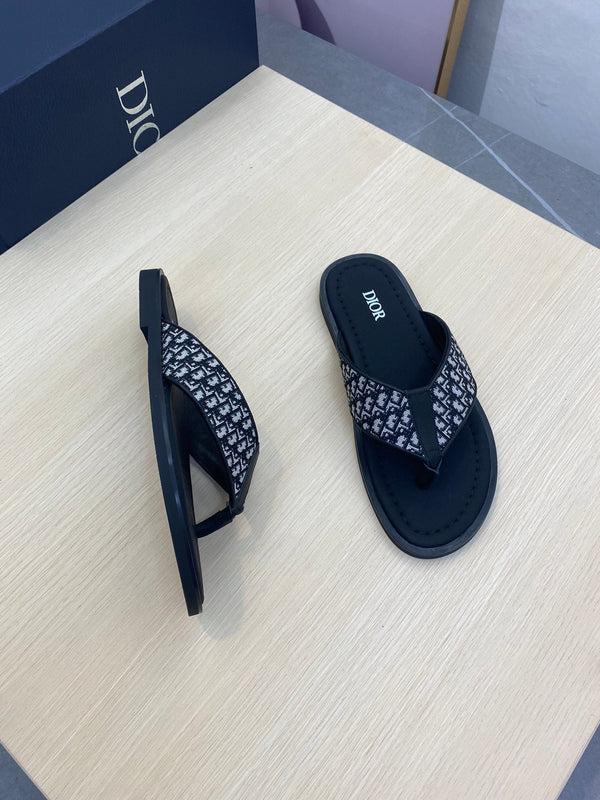 CD ALIDAS FLIP-FLOPS BLACK AND WHITE JACQUARD