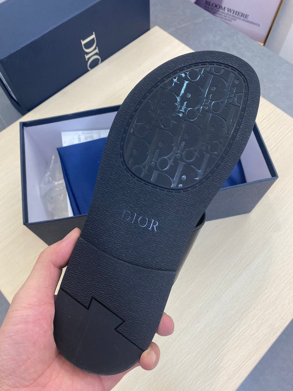 CD ALIDAS CROSS SANDAL BLACK CALFSKIN