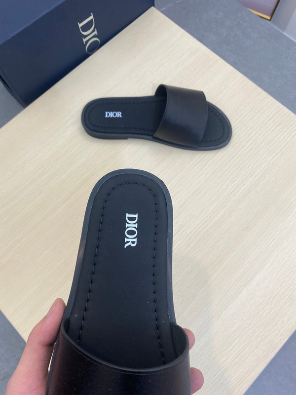 CD SLIDE ALIDAS SLIPPER BLACK CALFSKIN