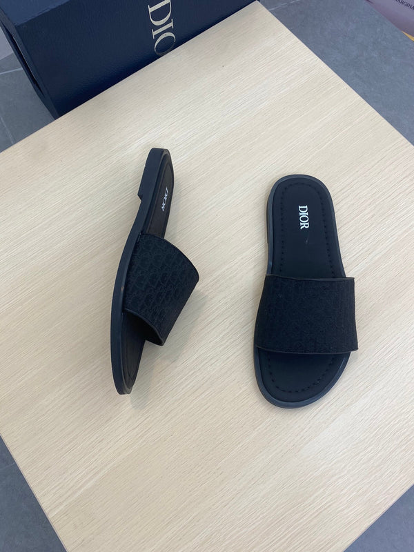 CD SLIDE ALIDAS SLIPPER BLACK JACQUARD