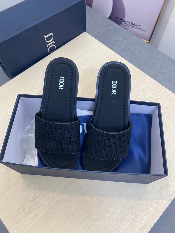 CD SLIDE ALIDAS SLIPPER BLACK JACQUARD