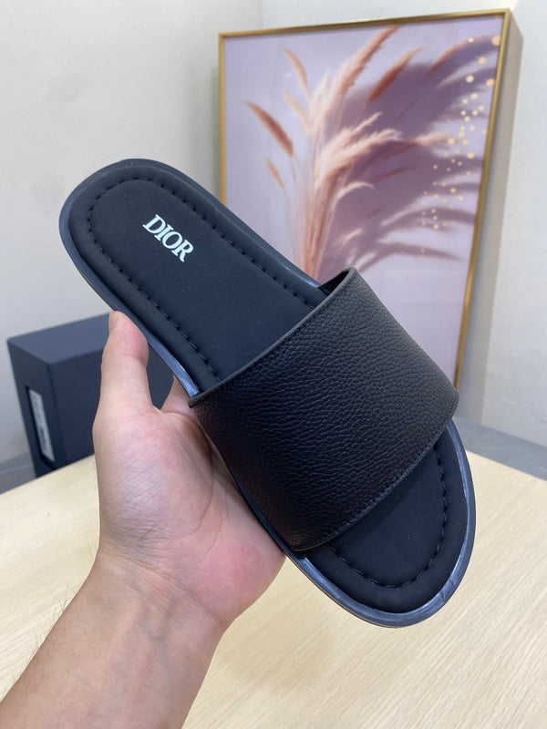 CD SLIDE ALIDAS SLIPPER BLACK GRAINED CALFSKIN