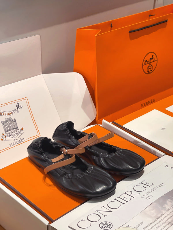 HM Jolly Ballet Flat In Black Lambskin 100081