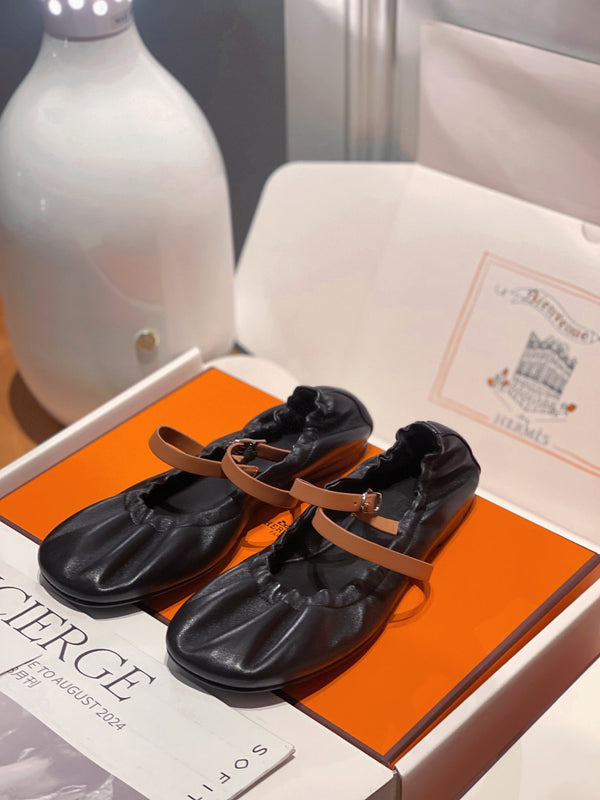 HM Jolly Ballet Flat In Black Lambskin 100081