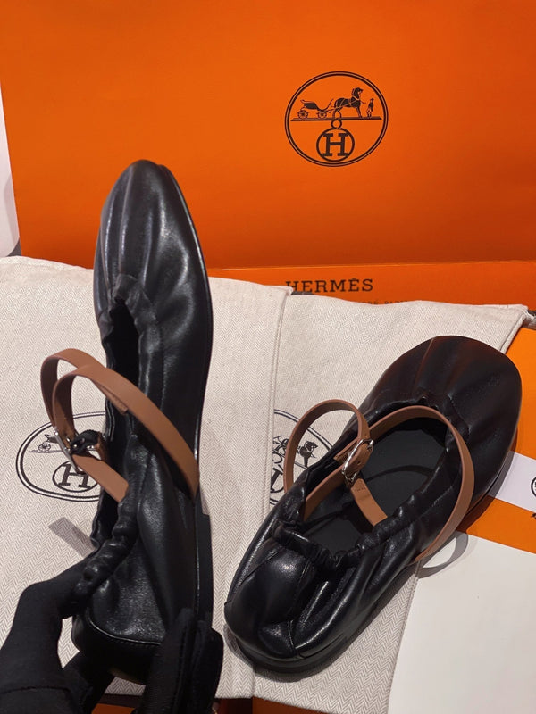 HM Jolly Ballet Flat In Black Lambskin 100081