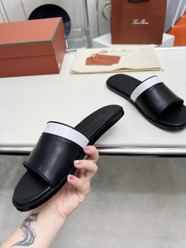 LP SLIPPER PATHON BLACK CALFSKIN