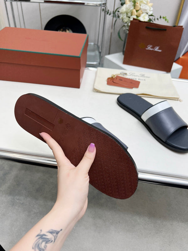 LP SLIPPER PATHON PEWTER CALFSKIN