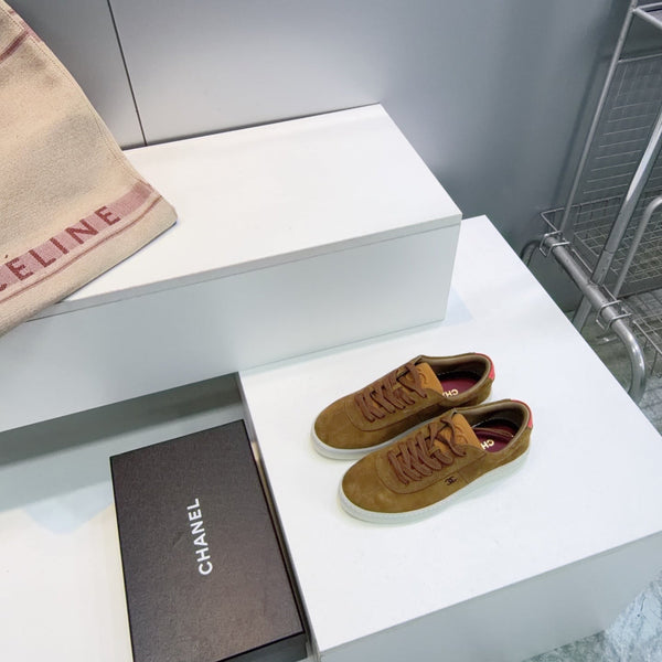 Chanel 26s Gum Sole Sneakers In Brown Suede