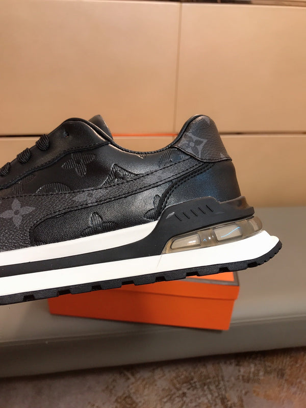 LV SNEAKERS IN BLACK CALFSKIN AND BRANDED PRINTED FABRIC