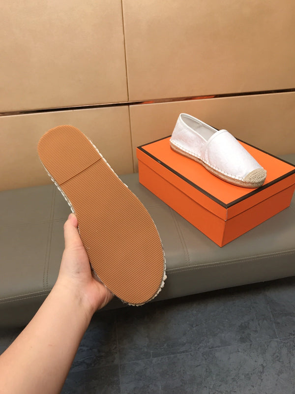 CD PARADISE ESPADRILLE LOAFER WHITE EMBOSSED CALFSKIN