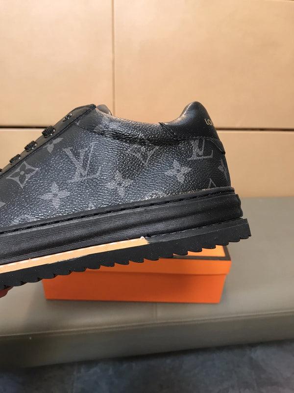 LV TRAINER IN BLACK MONOGRAM CALFSKIN
