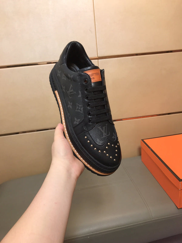 LV TRAINER IN BLACK MONOGRAM CALFSKIN