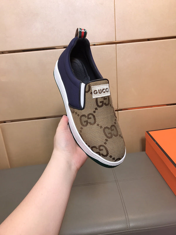 GG Men's Slip On Brown Cowhide Printed Fabric 525192