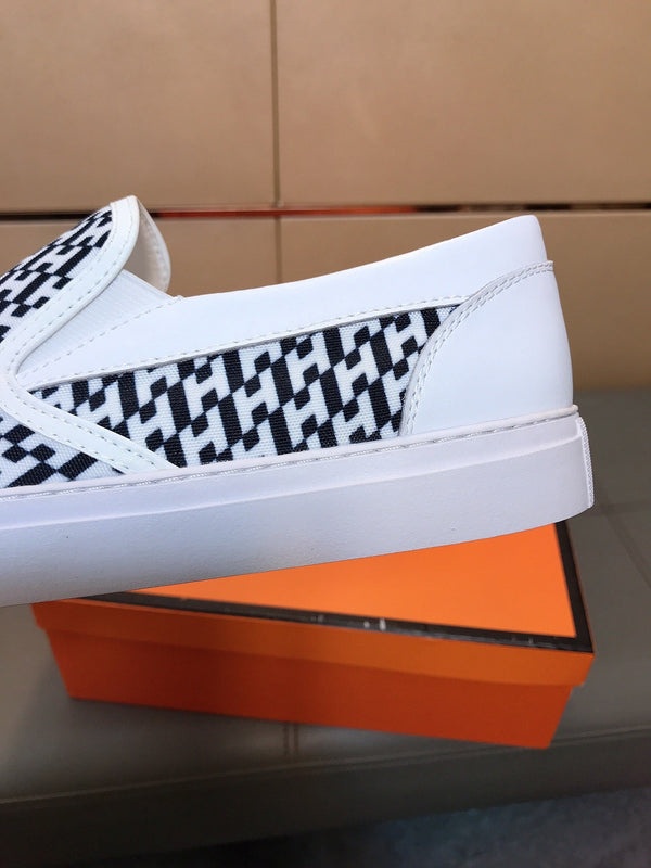 HM Men's Loafer White Black Printed Fabrics Rubber 590008
