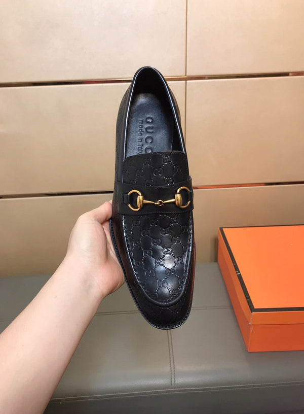 GG Men's Jordaan Loafer Black Embossed Cowhide 529783