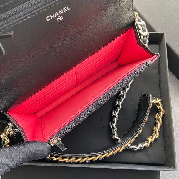 CC 19 Woc 19cm Pelle di vitello nera Hardware argento