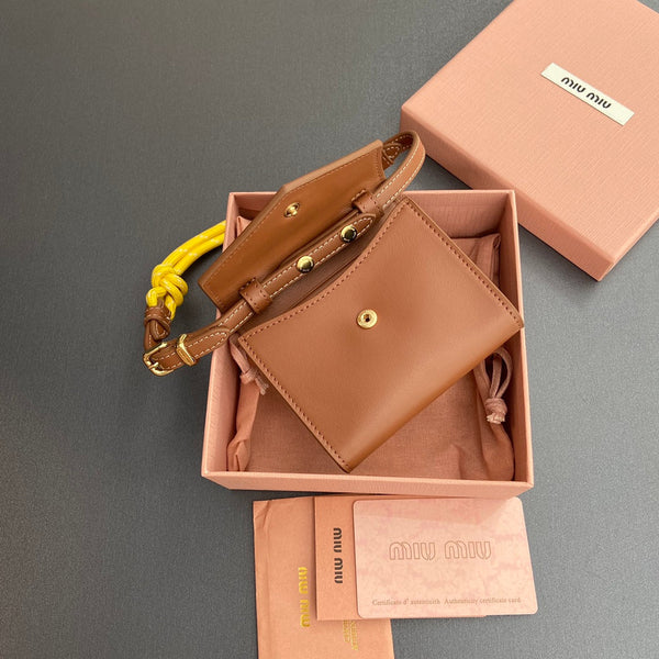 Miu Logo Wallet On A Chain 10.5 Lettering Cognac Calfskin 240404