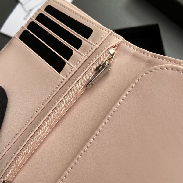 CC 96066 Compact Wallet Light Pink Caviar Sliver Steel 234619