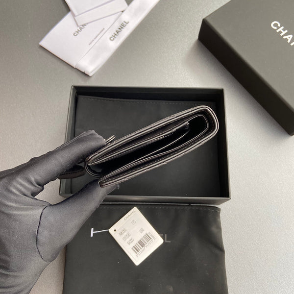 CC 96066 Compact Wallet Black Leather Sliver Steel 234621