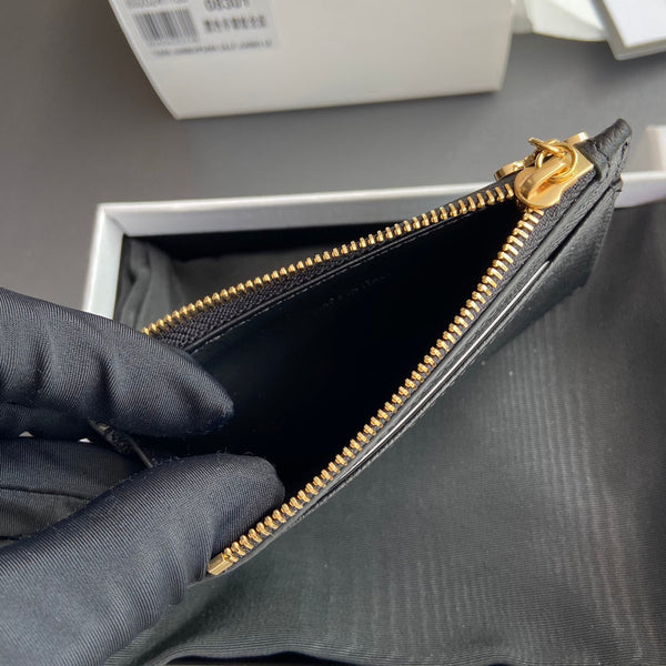 TRIOMPHE Zipped Card Holder Charms Black Grained Cowhide