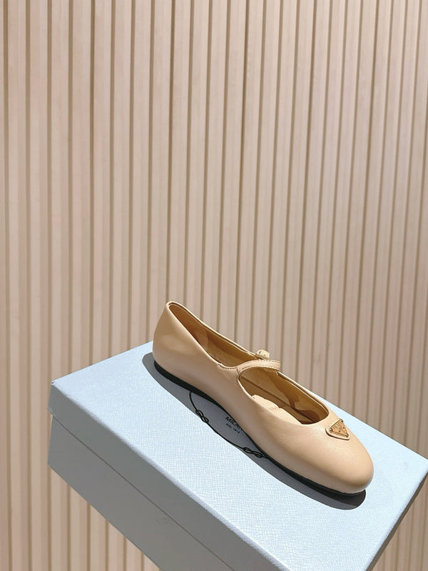 PRA 25s Ballet Flats with Small Buckle Beige Cowhide 449713