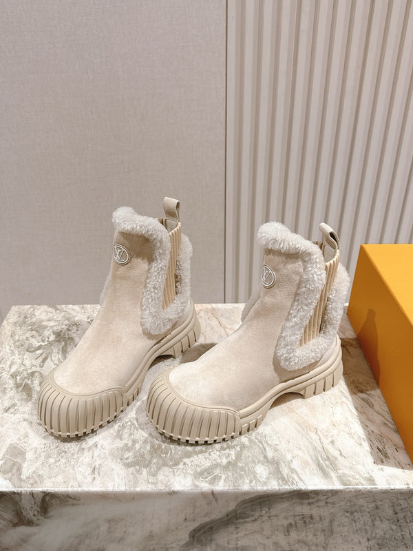 LV Ruby Flat Ankle Boot 50mm Beige Suede & Fur 450347