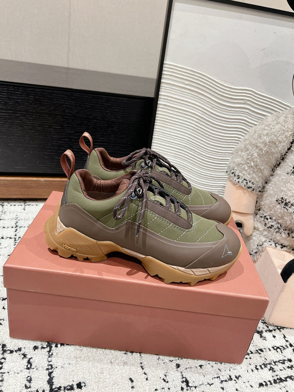 LP Katharina Sneaker In Light Moss Green Mix Earth Brown Calfskin 997605