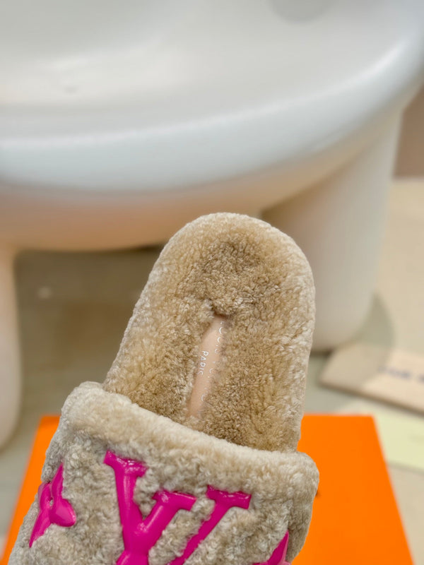 LV Fur Slippers Light Brown With Pink Text Pure Wool