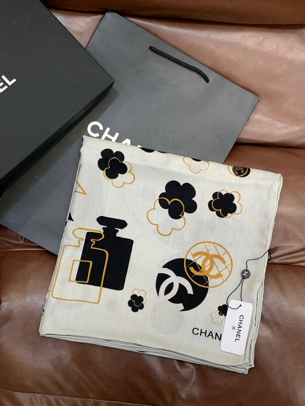 CC 25 Scarf 140cm White Black Cashmere 293181