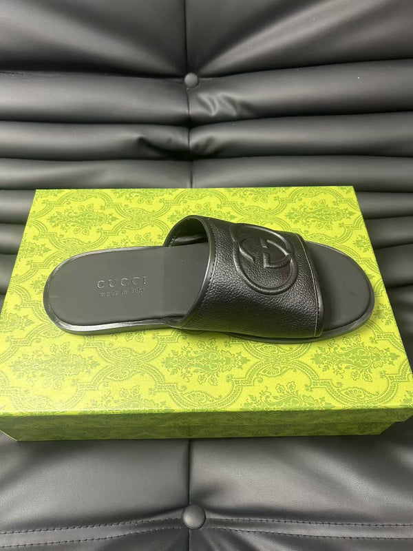 GG Men's 25 Monogram Slide Black Calfskin 540246