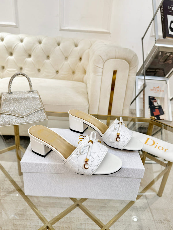 CD Cannage Heeled Slide 3.5cm White Quilted Lambskin 668028