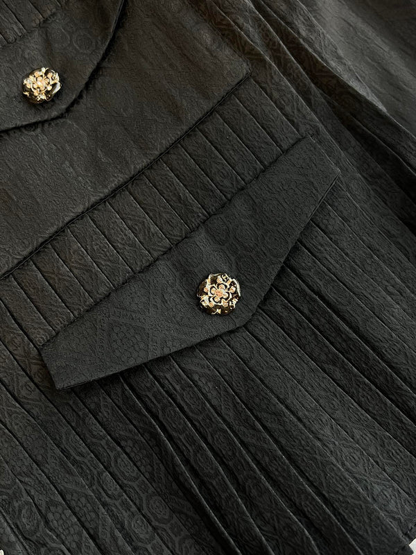 CC 25 Chemise plissée en soie noire