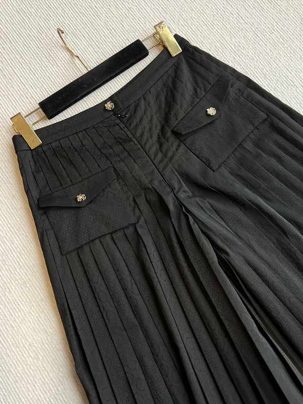 Pantalon plissé CC 25 en soie noire