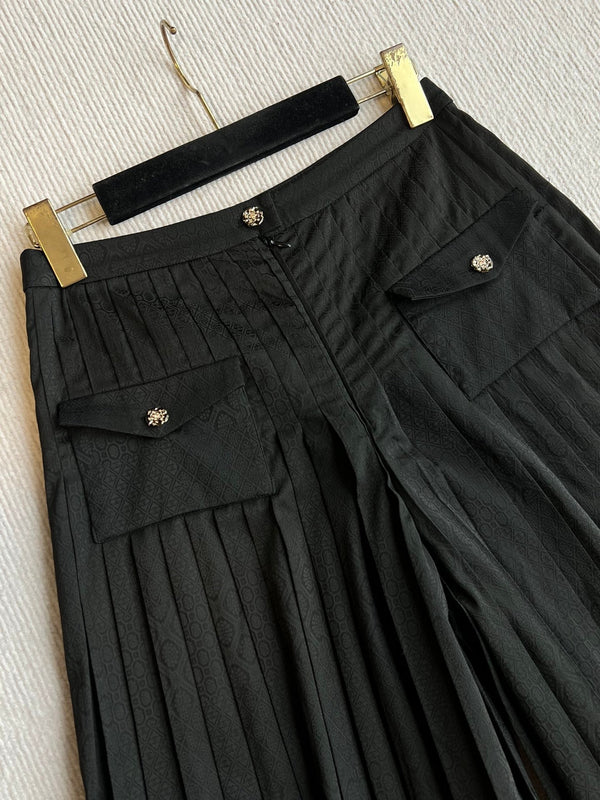 Pantalon plissé CC 25 en soie noire