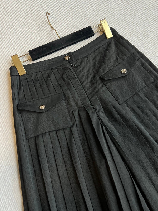 Pantalon plissé CC 25 en soie noire