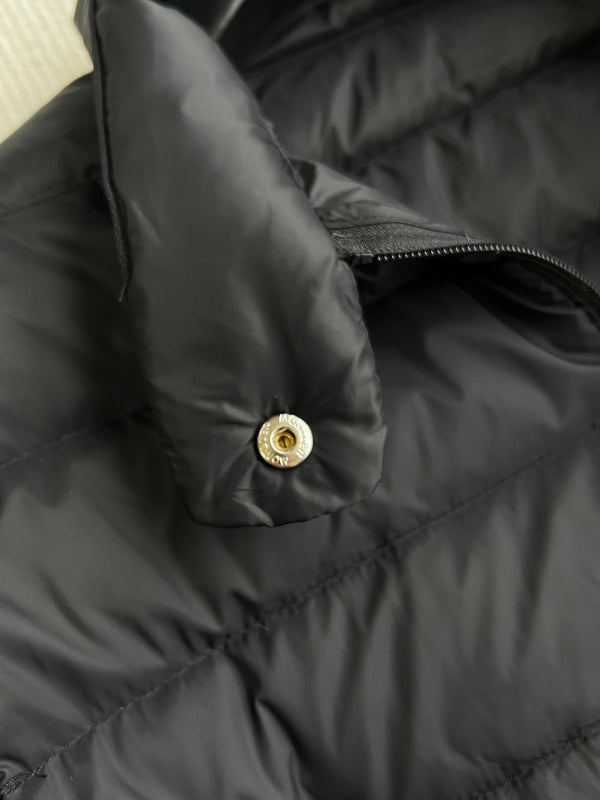 Moncler 25 Down Jacket Two-pocket 300011