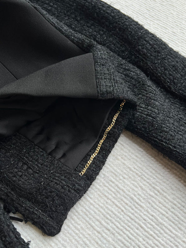 CC 25 Set Black And White Striped Synthetic Fabric 244330