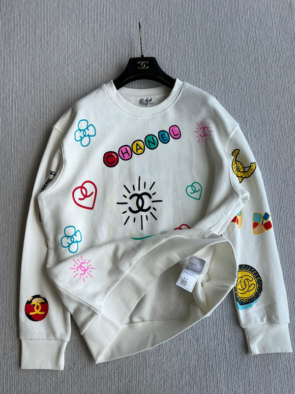 Chanel 25 Sweat-shirt ras-du-cou Graffiti en coton blanc 312092