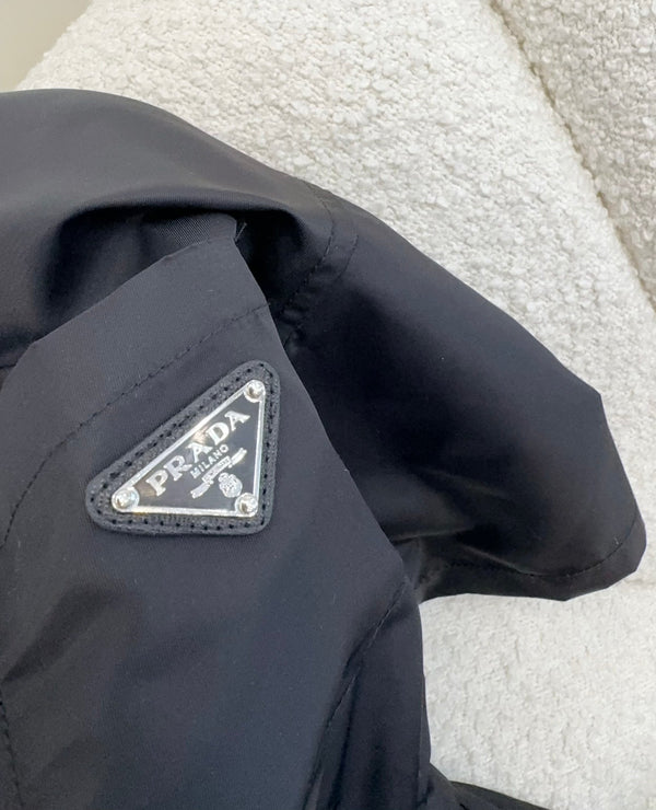 Abito a maniche corte Prada 25 in re-nylon nero