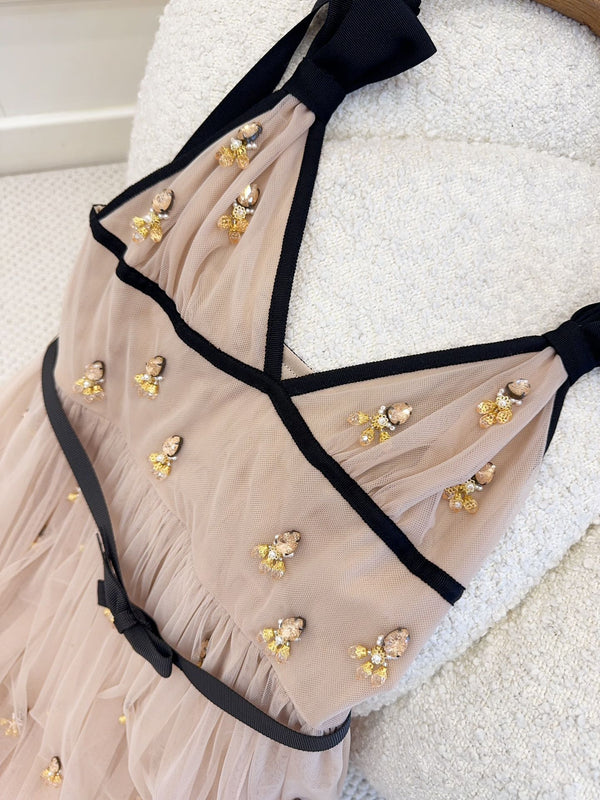 CD 2025 Abito in maglia di seta grigio-rosa con perline