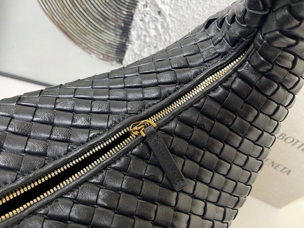 BV Maxi Veneta Bag 59cm Black Intrecciato Leather