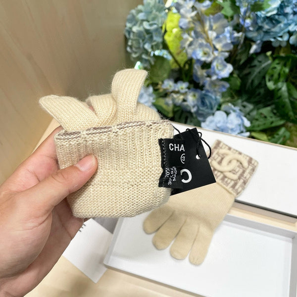 GLOVES IN BISQUE BEIGE WOOL KNIT 462429