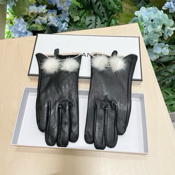 GLOVES IN BLACK LAMBSKIN WITH LAMB FUR 463823